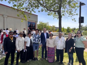 Consul General Emma Sarne and her
team attended another festive celebration of Philippine Independence Day in Leduc, AB.